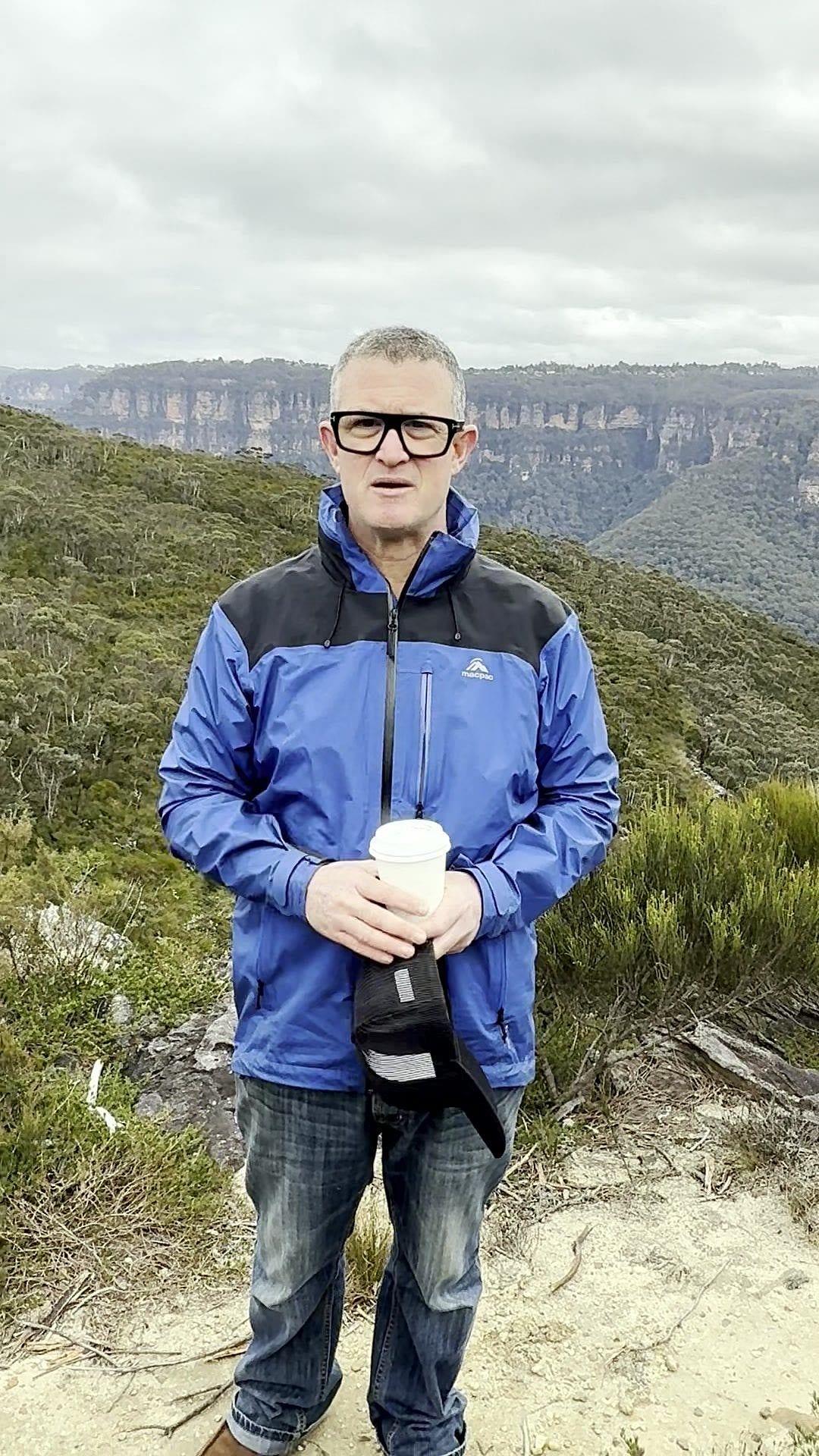 Matthew Jacobson on the escarpment above Katoomba